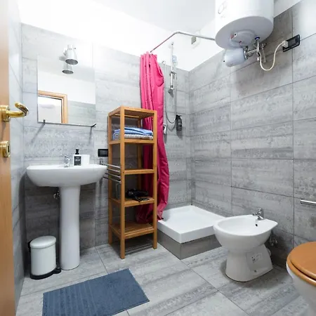 Apartment Posta House By 24 *